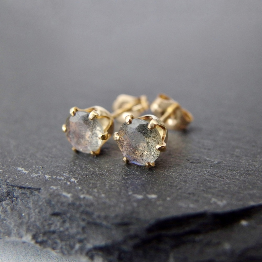 5mm labradorite stud earrings 14k GF - Picture 2 of 11